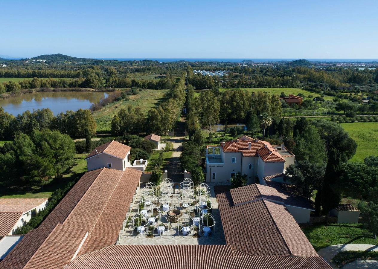 Villa Cavalieri Country Hotel Pula Exterior foto