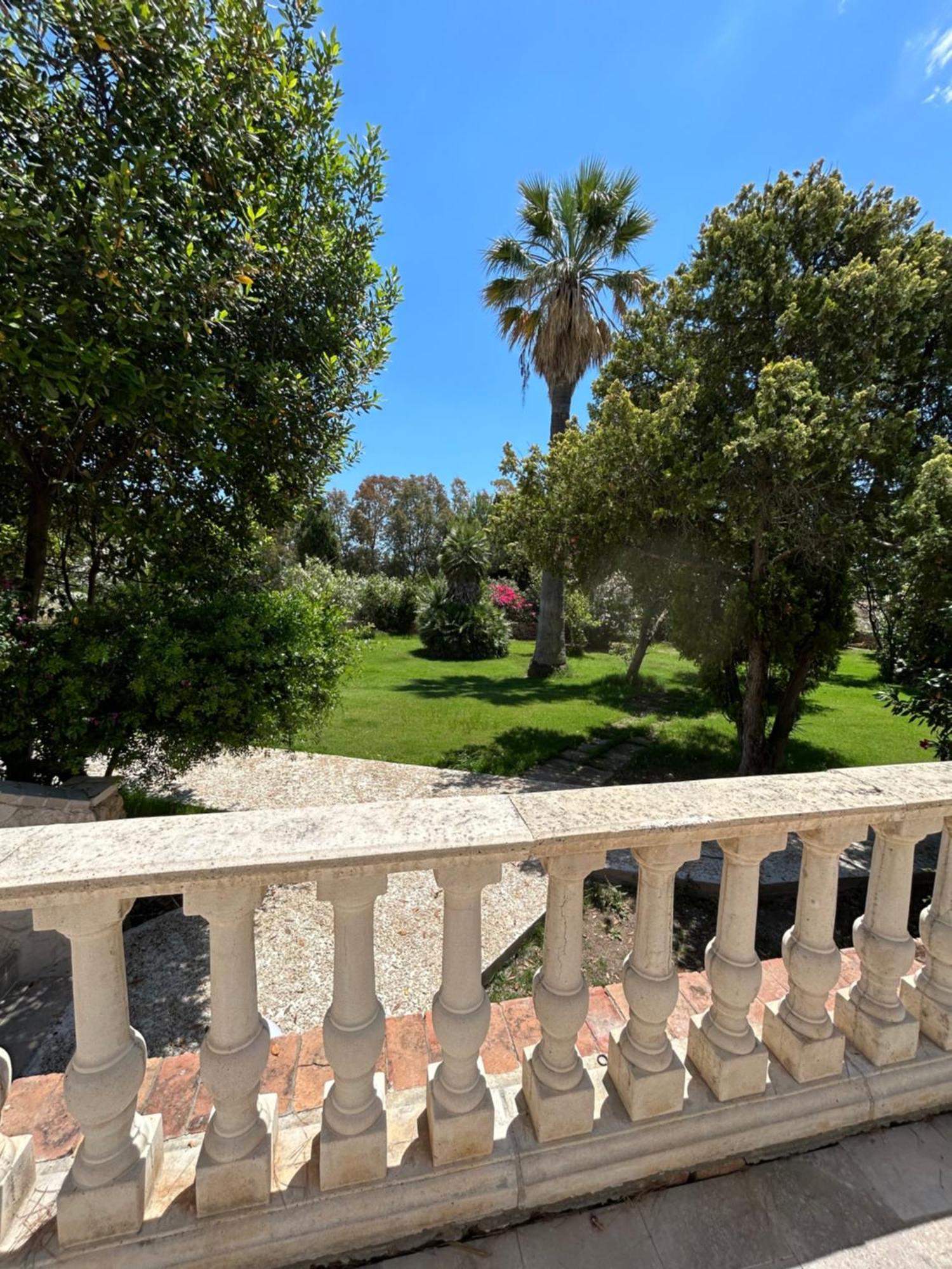 Villa Cavalieri Country Hotel Pula Exterior foto