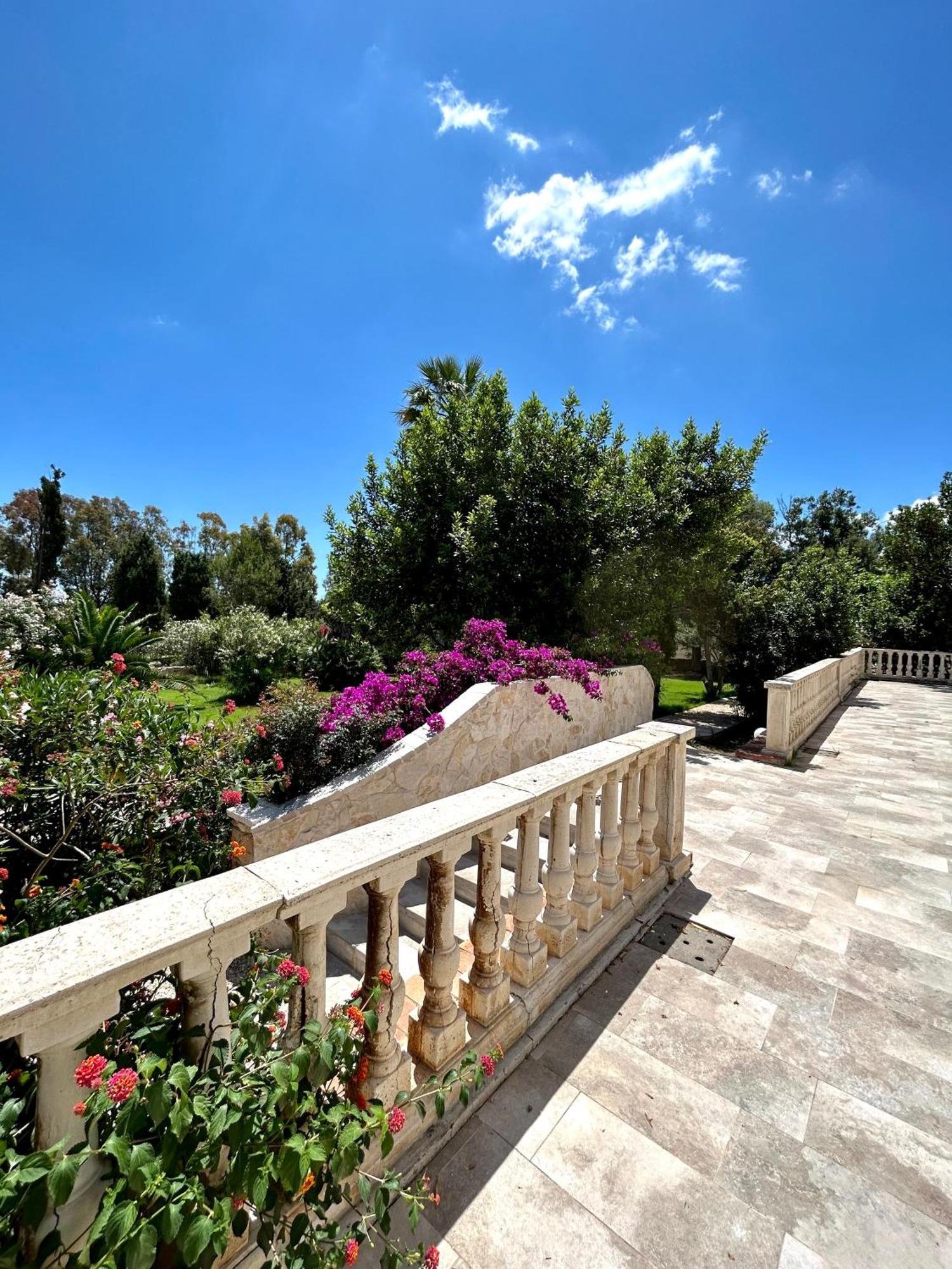 Villa Cavalieri Country Hotel Pula Exterior foto